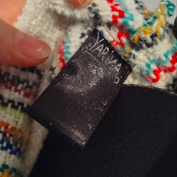 Yarina rug hoodie with rainbow stripes 100% cotton - Picture 6 of 7